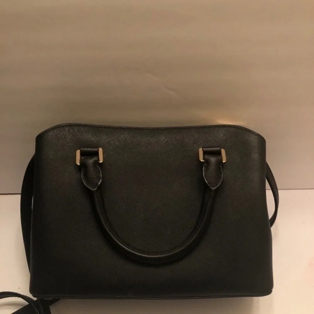 Michael kors black saffiano leather 2 way bag